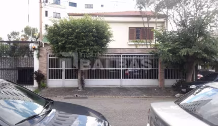 Sobrado 4 dormitórios Jardim Avelino