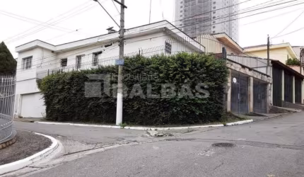 SOBRADO 4 DORMITÓRIOS- VILA REGENTE FEIJÓ