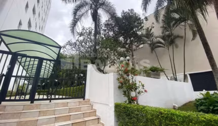 APARTAMENTO COM 2 DORMITÓRIOS AO LADO PQ. CERET