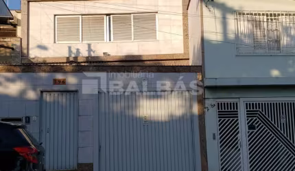 Ótimo sobrado no Alto da Mooca!
