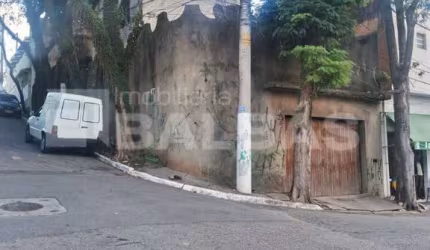 SOBRADO VILA INDUSTRIAL - OPORTUNIDADE !