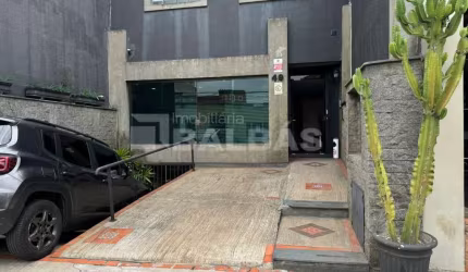 PRÉDIO COMERCIAL NA VILA FORMOSA - 250 M² - AO LADO PÇA. SAMPAIO VIDAL