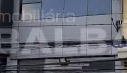 PRÉDIO COMERCIAL - PRÓX.PRAÇA SILVIO ROMERO