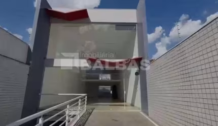 PRÉDIO COMERCIAL 450 M² - QUARTA PARADA