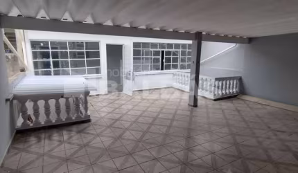 PRÉDIO  - VILA ANTONIETA - ÓTIMO PARA INVESTIR
