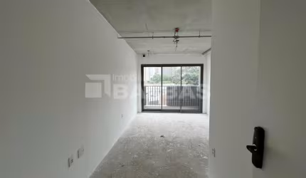 SALA COMERCIAL - NOVA - AO LADO DO SHOP. ANÁLIA FRANCO