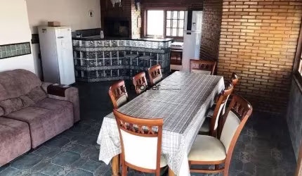 Cobertura com 4 dormitórios à venda, 378 m² por R$ 900.000 - Centro - Pelotas/RS