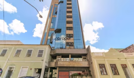 Sala comercial para venda ou aluguel no Centro de Pelotas/RS