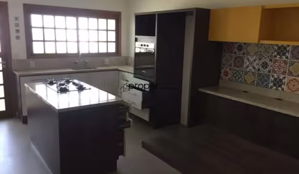 Apartamento com 3 dormitórios à venda, 240 m² por R$ 750.000 - Centro - Pelotas/