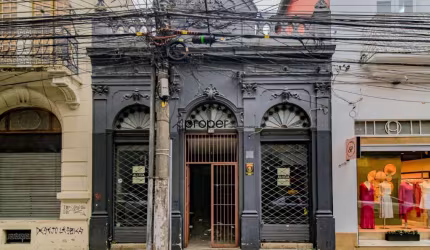 Prédio comercial para alugar com 275 m² no Centro - Pelotas/RS