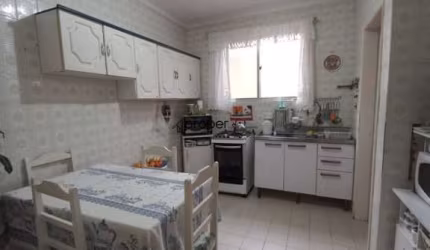 Apartamento com 3 dormitórios por R$ 330.000 - Centro - Pelotas/RS