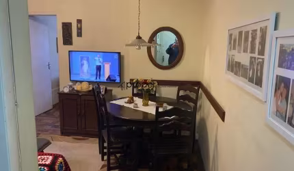 Apartamento de 70m² à venda na Avenida Bento Gonçalves em Pelotas/RS.
