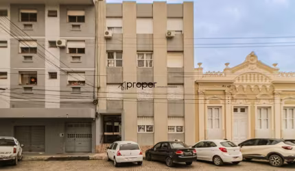 Apartamento 3 dormitórios para aluguel no Centro em Pelotas/RS