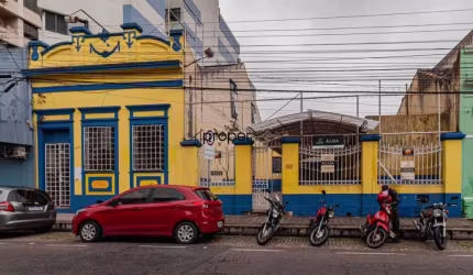 Prédio comercial com 577m² no Centro - Pelotas/RS