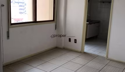Kitnet á venda no Centro de Pelotas/RS