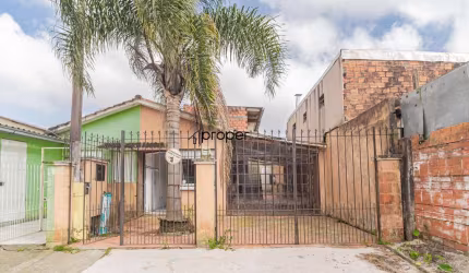 Casa 2 dormitórios para aluguel e venda no Areal em Pelotas/RS