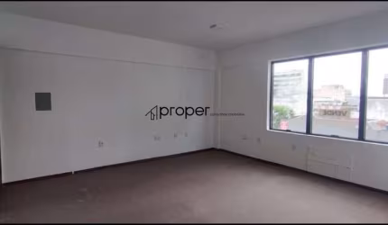 Ótima Sala Comercial à Venda - Centro - Pelotas/RS