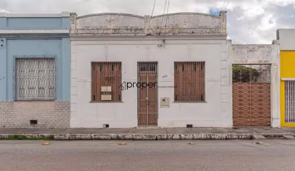 Ótima Casa Central com 3 quartos - Centro - Pelotas/RS