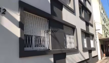 Amplo apartamento com 3 dormitórios para alugar no Centro - Pelotas/RS
