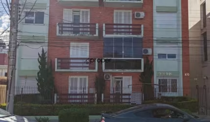 Amplo apartamento próximo a Av. Bento para aluguel e venda no Centro - Pelotas/R