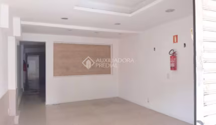 Ponto comercial à venda na Avenida Cristóvão Colombo, 1681, Floresta, Porto Alegre, 134 m2 por R$ 499.000