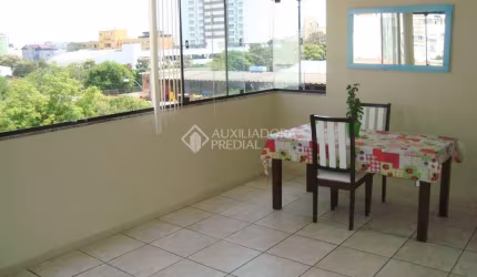 Apartamento com 2 quartos à venda na Rua Doutor Gastão Rhodes, 315, Santana, Porto Alegre, 80 m2 por R$ 420.000