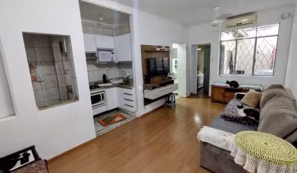 Apartamento com 1 quarto à venda na Rua Santo Antônio, 746, Floresta, Porto Alegre, 38 m2 por R$ 240.000