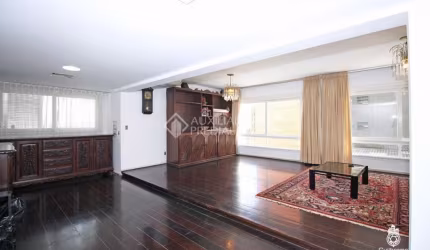 Apartamento com 3 quartos à venda na Rua Vinte e Quatro de Outubro, 551, Moinhos de Vento, Porto Alegre, 167 m2 por R$ 750.000