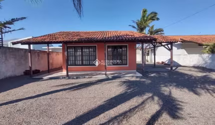 Casa com 2 quartos à venda na Avenida Astrogildo Quadros, 44, Pinheira, Palhoça, 60 m2 por R$ 560.000