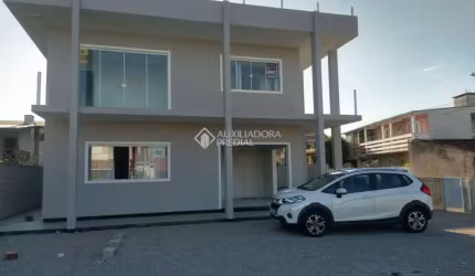 Casa com 4 quartos à venda na das Flores, 1, Pinheira, Palhoça, 330 m2 por R$ 1.479.000