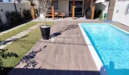 Casa com 3 quartos à venda na Creta, 89, Praia do Sonho, Palhoça, 120 m2 por R$ 680.000