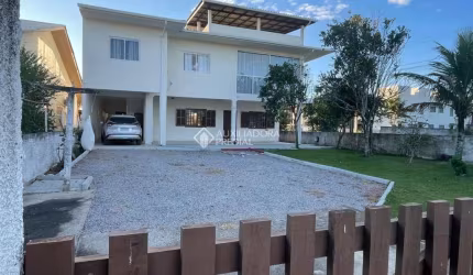 Casa com 6 quartos à venda na Erminia Amélia Felippi Raulino, 88, Pinheira, Palhoça, 350 m2 por R$ 1.000.000
