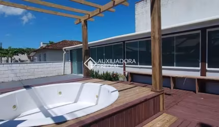 Casa com 2 quartos à venda na Rua Tradição, 21, Pinheira, Palhoça, 100 m2 por R$ 489.000