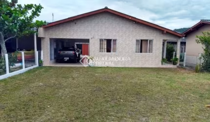 Casa com 6 quartos à venda na Rodovia Evádio Paulo Broering, 10, Praia do Sonho, Palhoça, 190 m2 por R$ 590.000