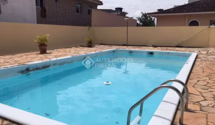 Casa com 6 quartos à venda na Rua Tangará, 146, Agronômica, Florianópolis, 300 m2 por R$ 3.000.000