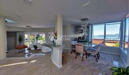 Casa com 3 quartos à venda na Rua Deputado Francisco Mascarenhas, 321, Itaguaçu, Florianópolis, 325 m2 por R$ 4.300.000