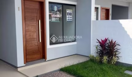 Casa com 3 quartos à venda na Rua Domingos Barbosa, 1, Forquilhas, São José, 92 m2 por R$ 460.000