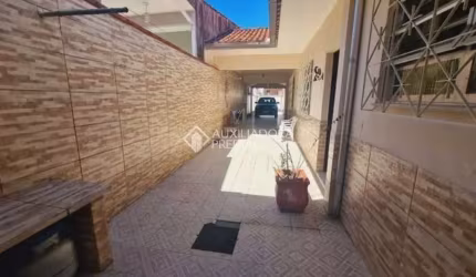 Casa com 3 quartos à venda na Avenida Atlântica, 753, Jardim Atlântico, Florianópolis, 300 m2 por R$ 750.000