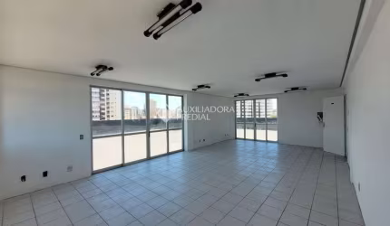 Sala comercial à venda na Rua General Liberato Bittencourt, 1914, Estreito, Florianópolis, 220 m2 por R$ 350.000