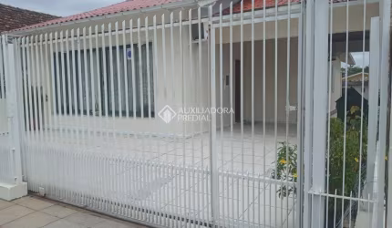Casa com 3 quartos à venda na Rua José Cândido da Silva, 479, Estreito, Florianópolis, 164 m2 por R$ 1.400.000