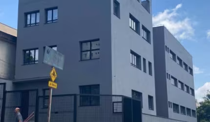Prédio Comercial de Alto Padrão no Bosque da Saúde: 16 banheiros, 11 vagas de garagem e 1.000m² de área - São Paulo-SP