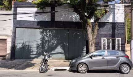 Galpão Comercial à Venda no Paraíso, São Paulo-SP  590m² de Área Disponível