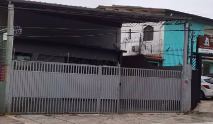 Galpão Comercial de Alto Padrão na Vila Firmiano Pinto em São Paulo-SP: 2 salas, 4 banheiros, 4 vagas de garagem, 265m².