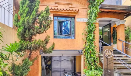 Casa comercial com 8 salas à venda na Rua Galvão Bueno, 825, Liberdade, São Paulo, 700 m2 por R$ 6.752.130