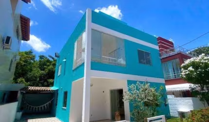 Casa com 3 dormitórios à venda, 172 m² por R$ 590.000,00 - Pitangueiras - Lauro de Freitas/BA