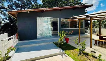 Casa com 4 dormitórios à venda, 157 m² por R$ 960.000,00 - Centro - Lauro de Freitas/BA