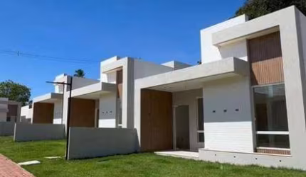 Casa com 3 dormitórios à venda, 80 m² por R$ 640.000,00 - Catu de Abrantes - Lauro de Freitas/BA
