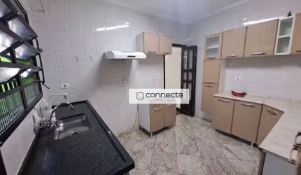 SOBRADO COM 3 DORMITÓRIOS PARA ALUGAR, 225m² por R$ 5.000/mês - Vila Galvão - Guarulhos/SP