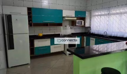 LOCAÇÃO CASA SEMI MOBILIADA COM 3 DORMITÓRIOS, 4 VAGAS, 212m² Por R$ 3.689/mês - Taboão - Guarulhos/SP