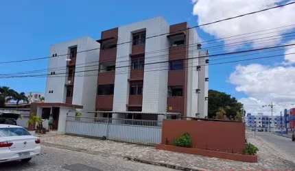 Apartamento com 03 quartos para venda nos Bancários.